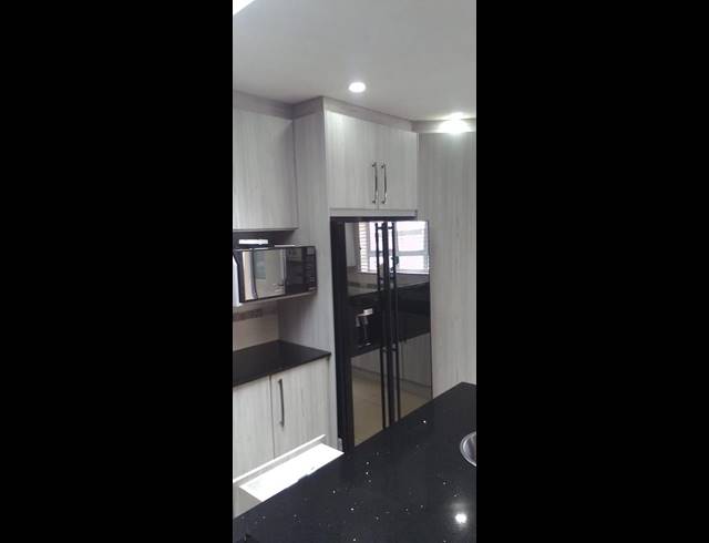 3 BEDROOM HOUSE FOR SALE IN KENSINGTON